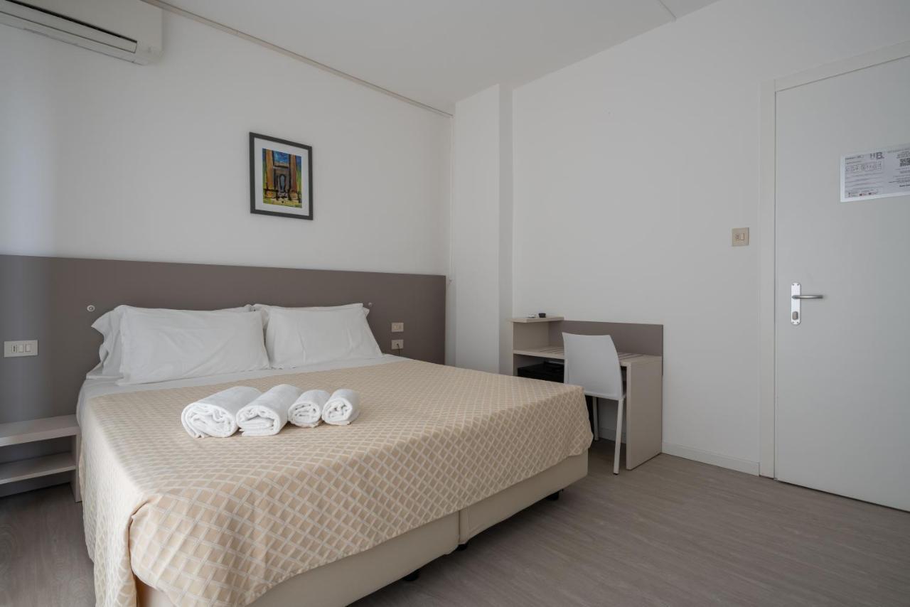 Hotel Boston 3 Stelle Superior Frontemare Jesolo Extérieur photo