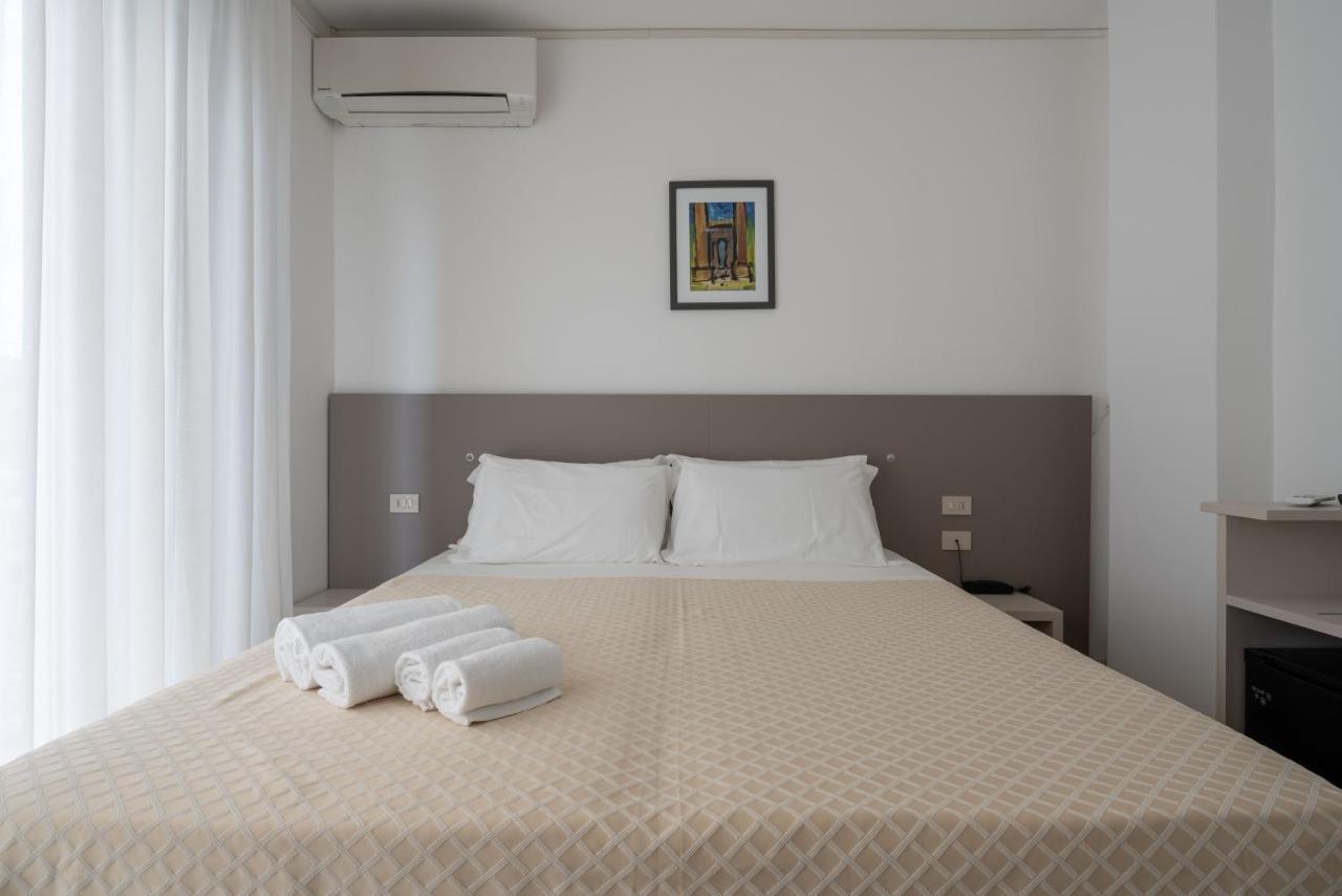 Hotel Boston 3 Stelle Superior Frontemare Jesolo Extérieur photo