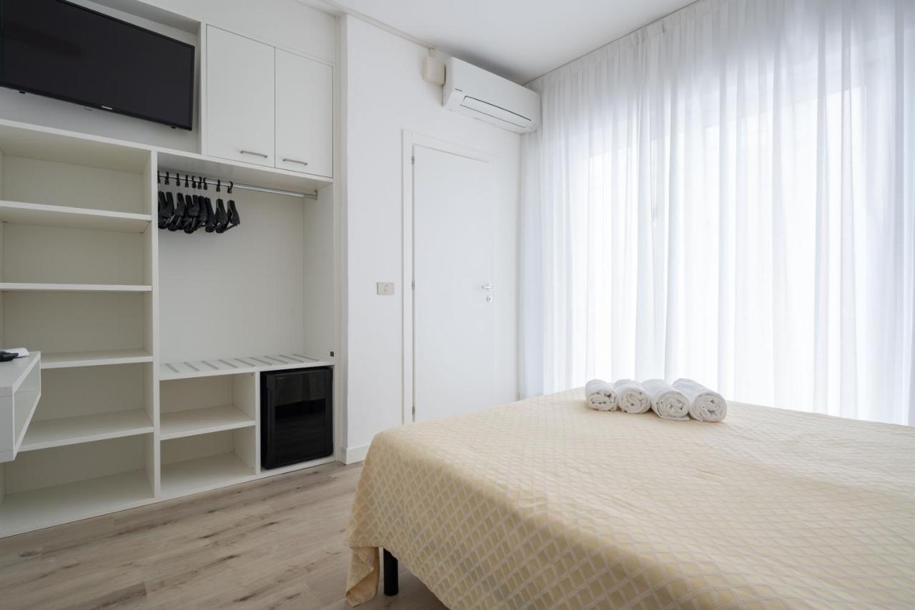 Hotel Boston 3 Stelle Superior Frontemare Jesolo Extérieur photo
