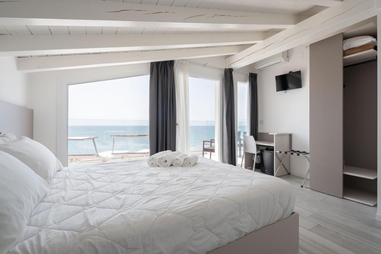Hotel Boston 3 Stelle Superior Frontemare Jesolo Extérieur photo
